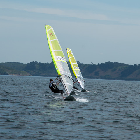 Club planche à voile performance (13 ans et +)